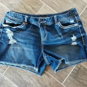 Distressed shorts